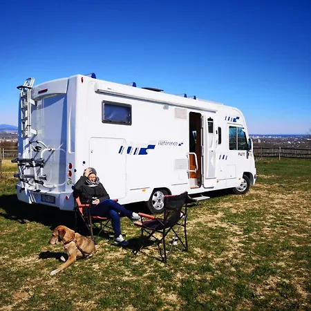 캠프장 Atana Camper Lakoauto